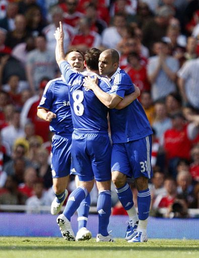 怨恨的眼光 怨恨的眼光