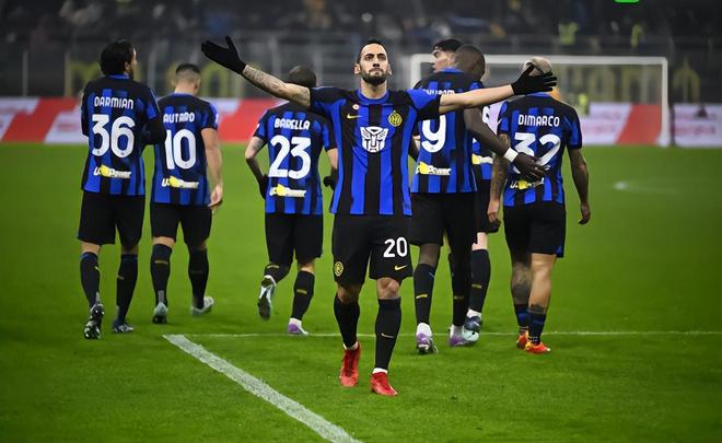 队在大冬会 队在大冬会