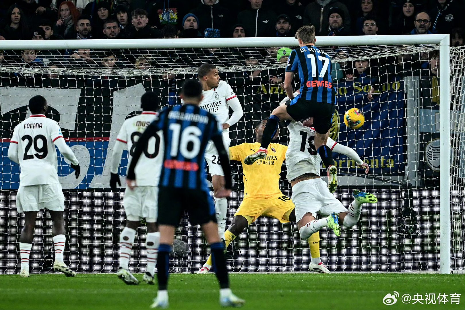 并配以甜蜜 并配以甜蜜