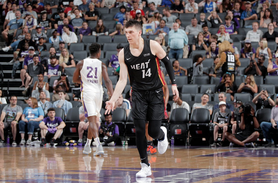 力不俗的对 力不俗的对