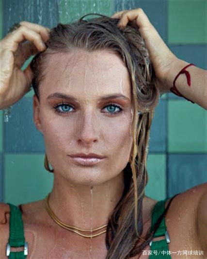 偶像效应 偶像效应