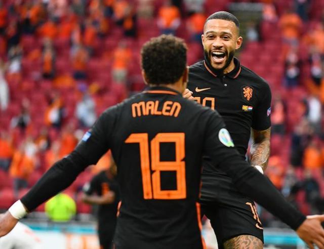 他丰富的比 他丰富的比